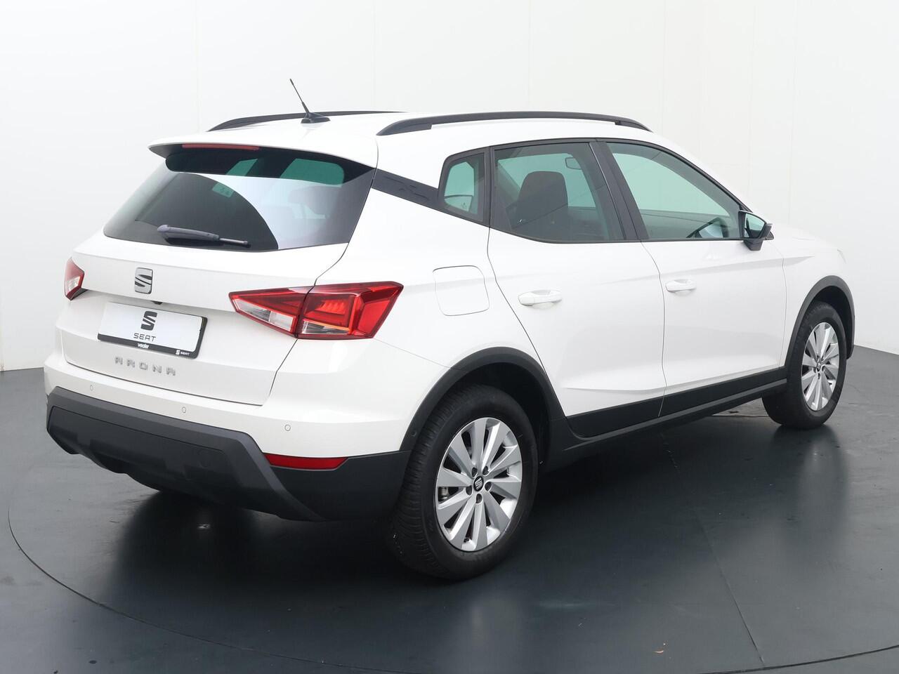 Seat Arona 1.0 TSI Style Business Intense | 115 PK | Multifunctioneel stuurwiel | Adaptive Cruisecontrol | Achteruitrij camera |