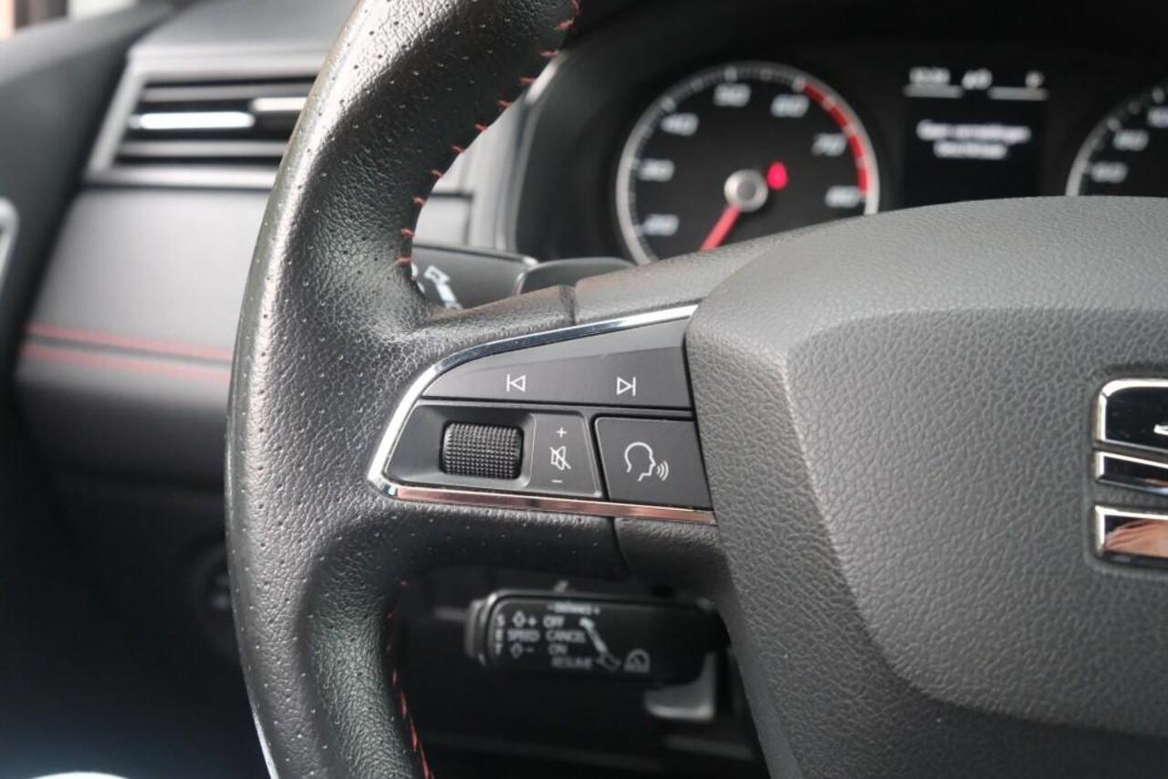 Seat Arona 1.0 TSi 116pk DSG FR Business Intense | Navi | App Connect | Climate | Adaptive Cruise | Full LED | Stoelverwarming | PDC