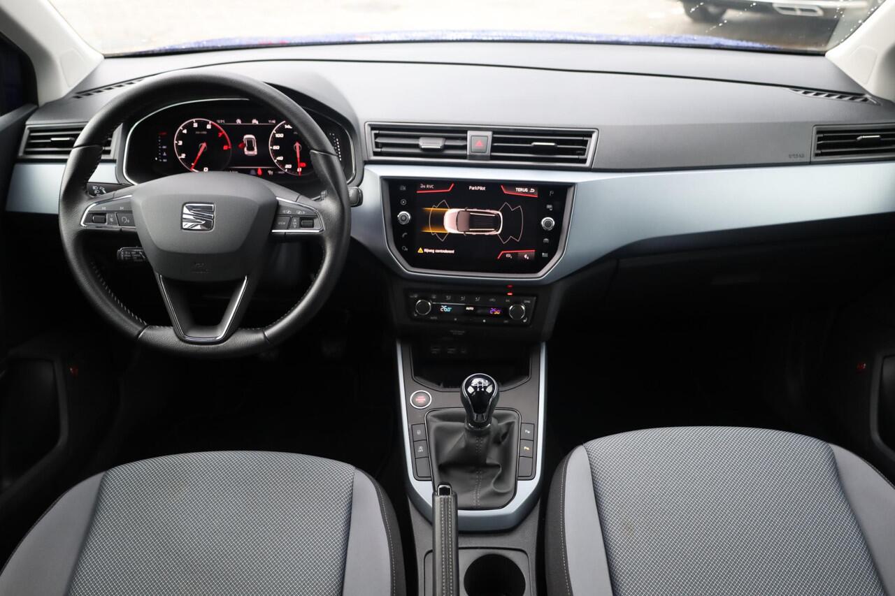 Seat Arona 1.0 TSI Style Business Intense NL auto 1e eigenaar nieuw door ons geleverd en onderhouden digital cockpit stoelverwarming BEATS audio 2 x ihv voorstoelen navigatie achteruitrijcamera pdc voor en achter cruise control climatronic privacy glas