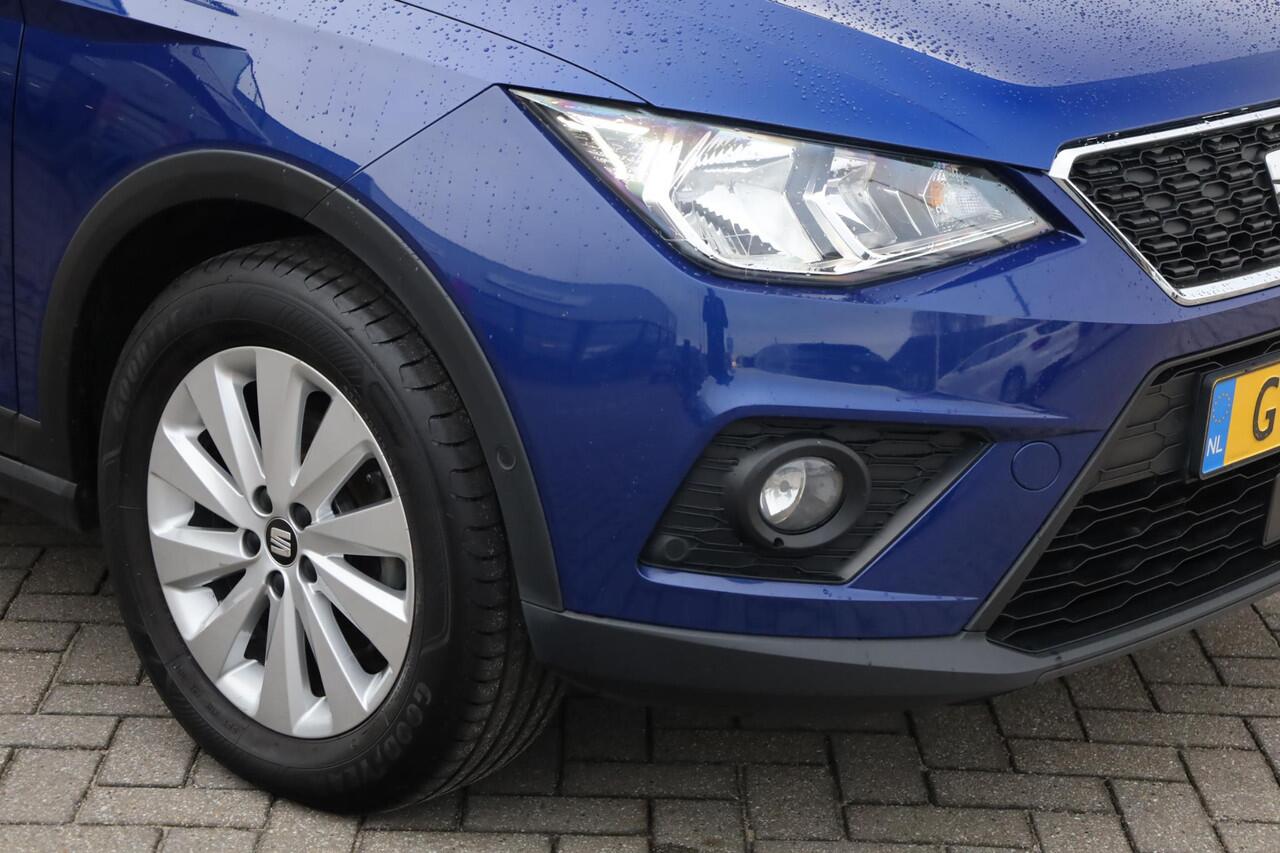 Seat Arona 1.0 TSI Style Business Intense NL auto 1e eigenaar nieuw door ons geleverd en onderhouden digital cockpit stoelverwarming BEATS audio 2 x ihv voorstoelen navigatie achteruitrijcamera pdc voor en achter cruise control climatronic privacy glas