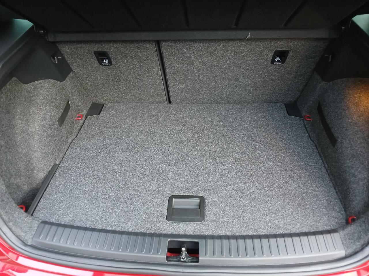 Seat Arona 1.5 TSI (150pk) FR Business Intense + Beats audio + 18 inch etc.etc.