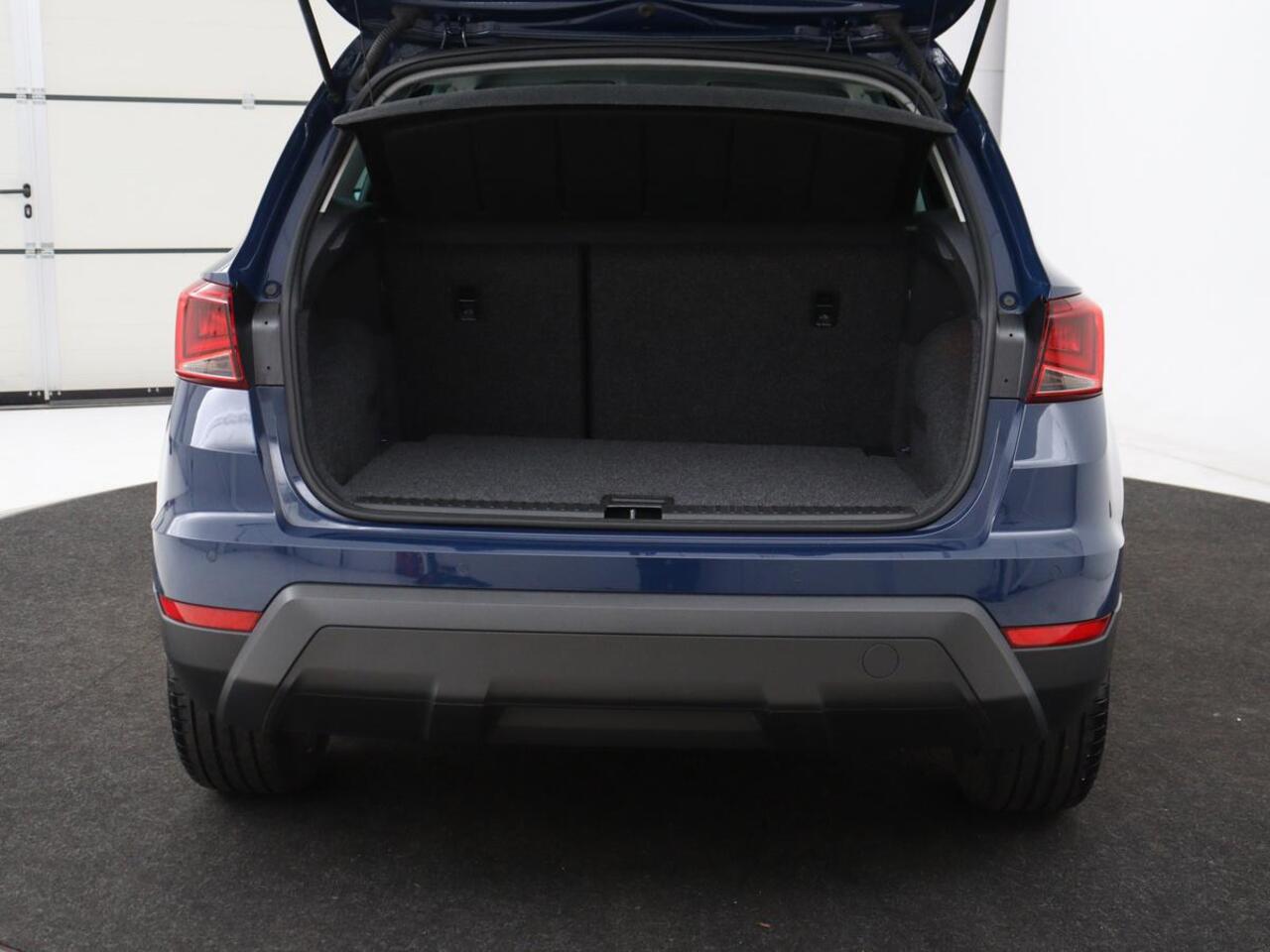 Seat Arona 1.0 TSI Style Intens | Alcantara | Full LED | Adaptive cruise | Virtual Cockpit | Camera | Carplay | Park Assist | Navigatie | Climate control