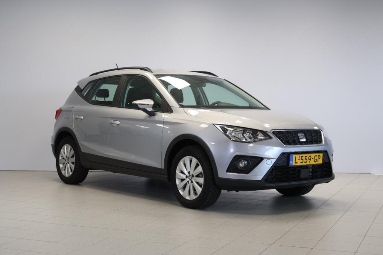 Seat Arona 1.0 TSI Style - Parkeersensoren voor+achter - CruiseControl