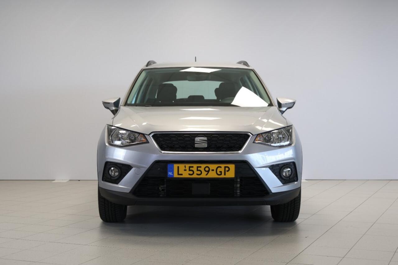 Seat Arona 1.0 TSI Style - Parkeersensoren voor+achter - CruiseControl