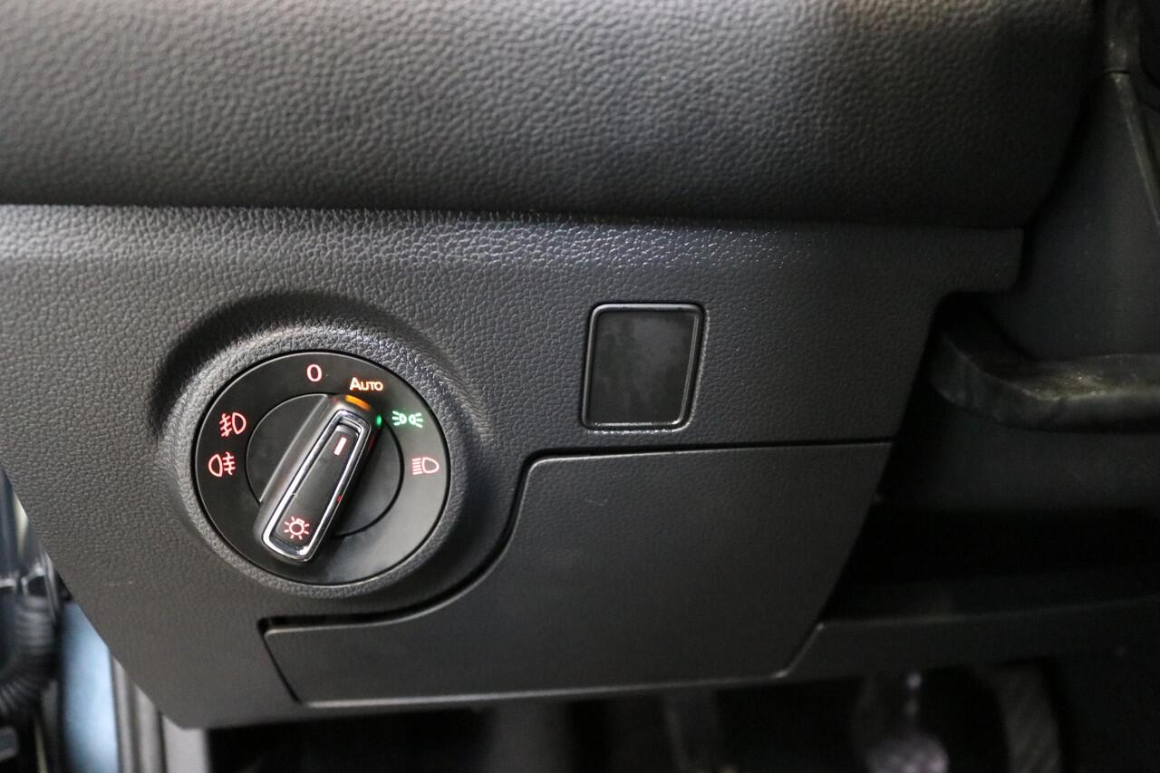 Seat Arona 1.0 TSI FR Business Intense | VIRTUAL COCKPIT | LED | CAMERA | DODEHOEK SENSOREN | SIGNATURE | VOL OPTIES |