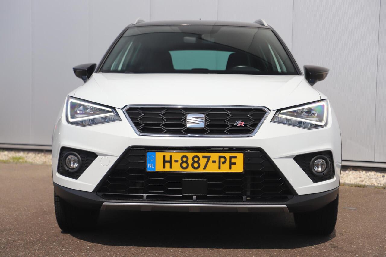 Seat Arona 1.0 TSI FR Business Intense Trekhaak Virtual Cockpit Keyless Navigatie Achteruitrijcamera Adaptive Cruise 18 inch LMV