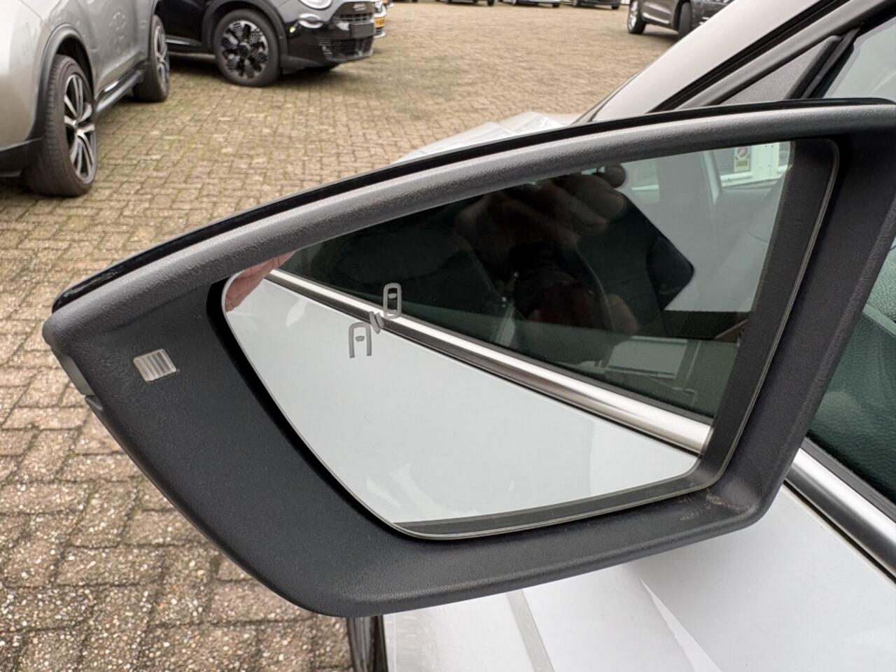 Seat Arona 1.0 TSI 116pk FR AUTOMAAT / Vele Opties