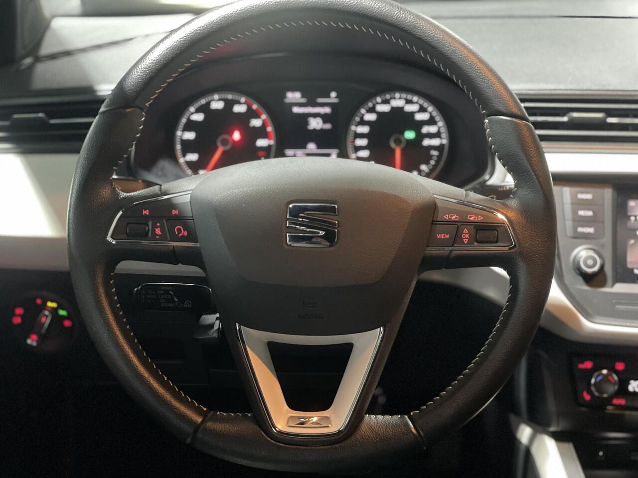 Seat Arona 1.0 TSI Excellence LED / NAVI / AUTOMAAT