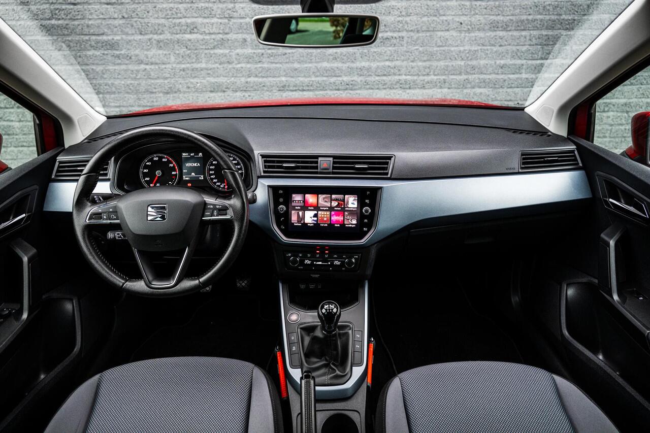 Seat Arona 1.0 TSi 95 pk Style Business Intense | Camera | Keyless | Parkeersensoren