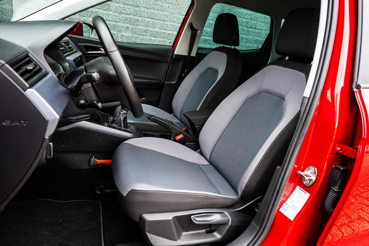 Seat Arona 1.0 TSi 95 pk Style Business Intense | Camera | Keyless | Parkeersensoren