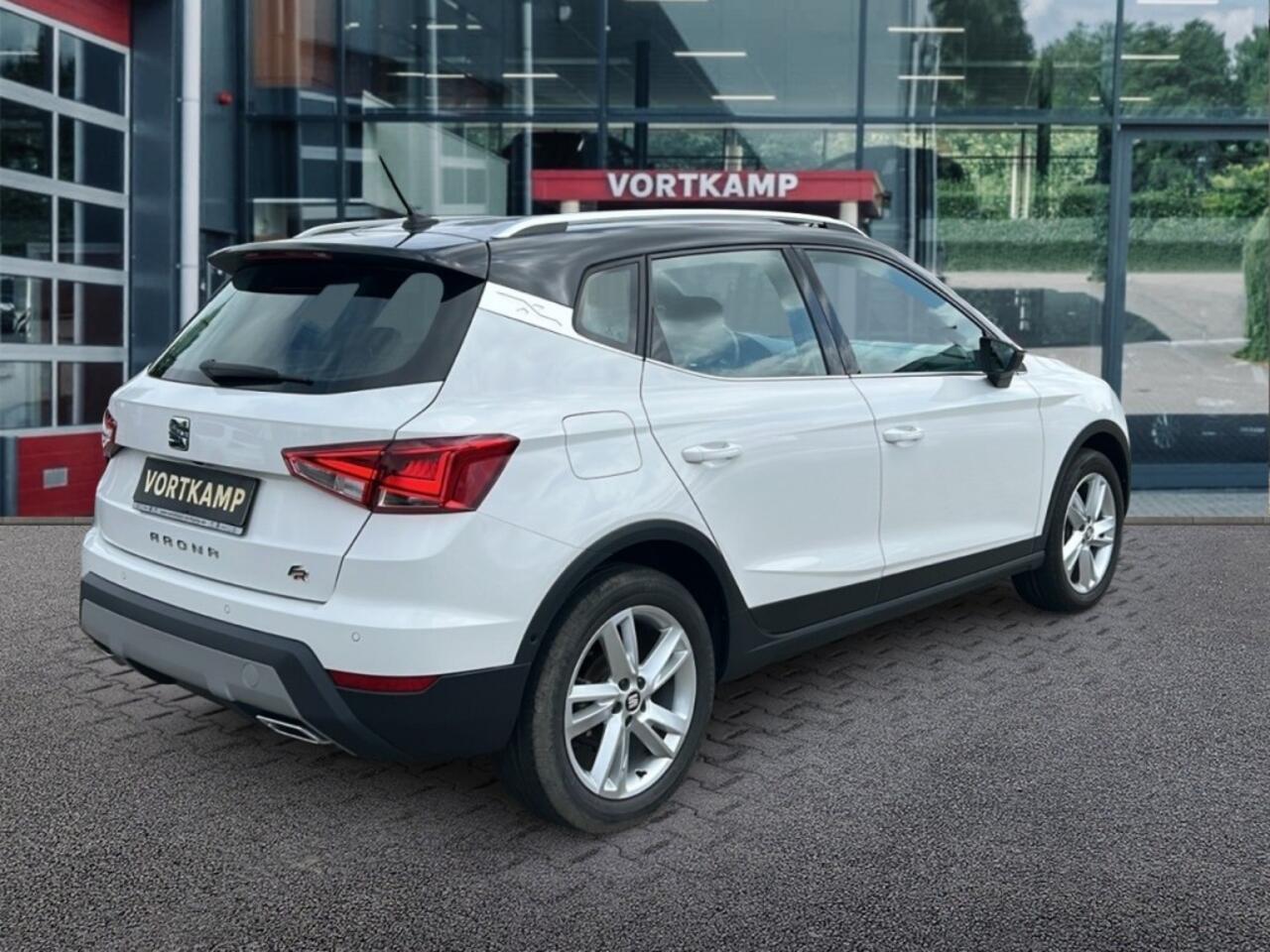 Seat Arona 1.0 TSI DSG FR CAMERA/NAVI/ACC/CARPLAY/STOELVERW