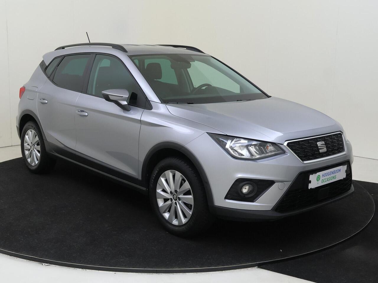 Seat Arona 1.0 TSI Style | Keyless | Parkeerasisstent | Navigatie | Digital cockpit | Dodehoek detectie | Adaptieve cruise control | Achteruitrijcamera |