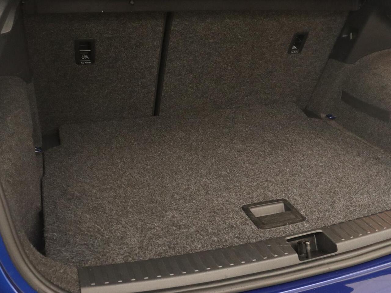 Seat Arona 1.0 TSI Style Business Intense Plus | Carplay | Camera | Adaptive cruise | Climate control | Stoelverwarming | Navigatie | Full LED | Virtual Cockpit | Getint glas