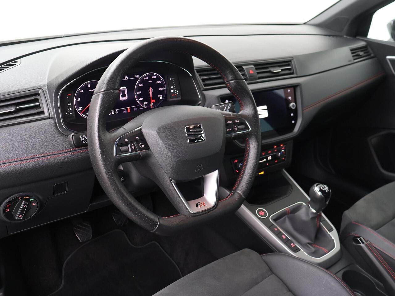 Seat Arona 1.0 TSI FR Business Intense Plus | 95 PK | LED verlichting | Navigatiesysteem | Adaptive cruise control | 18"velgen |