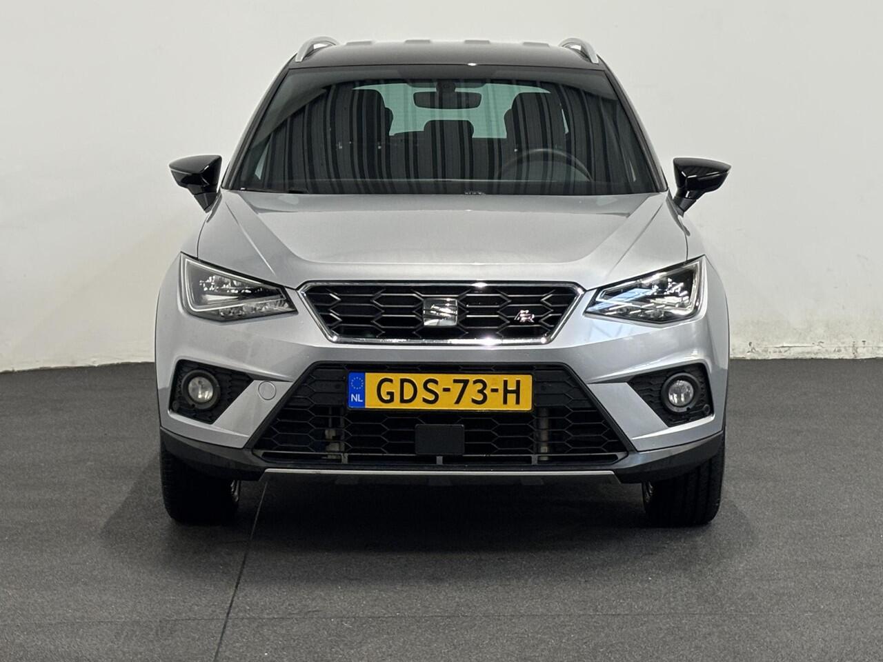 Seat Arona 1.0 TSI 110pk DSG FR Navigatie Apple Carplay/Android Auto Camera Parkeersensoren Adaptive Cruise Control Blind Spot Assist Stoelverwarming Ledverlichting Climate Control Getinte ramen
