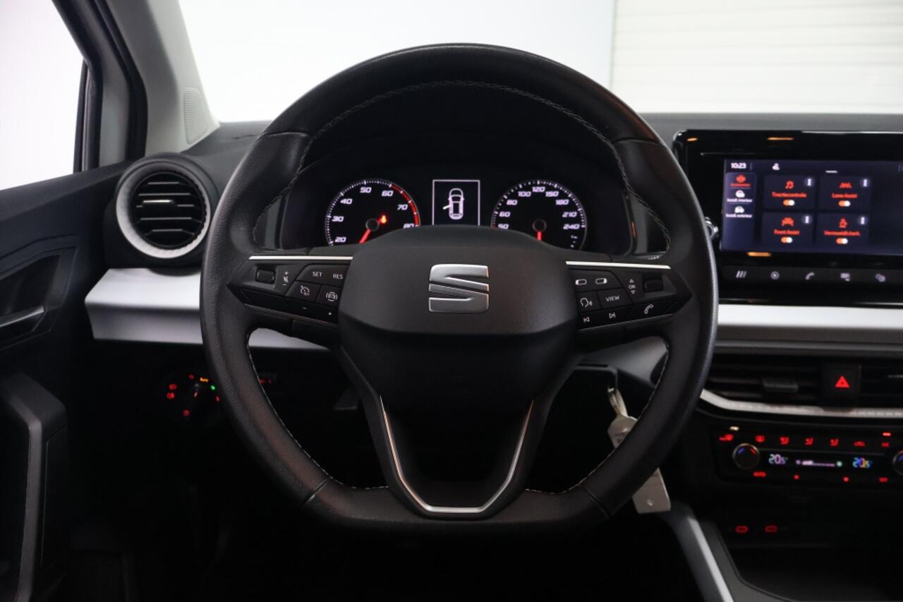 Seat Arona 1.0 TSI Style 95pk | LED | DAB | Cruise Control | Parkeersens