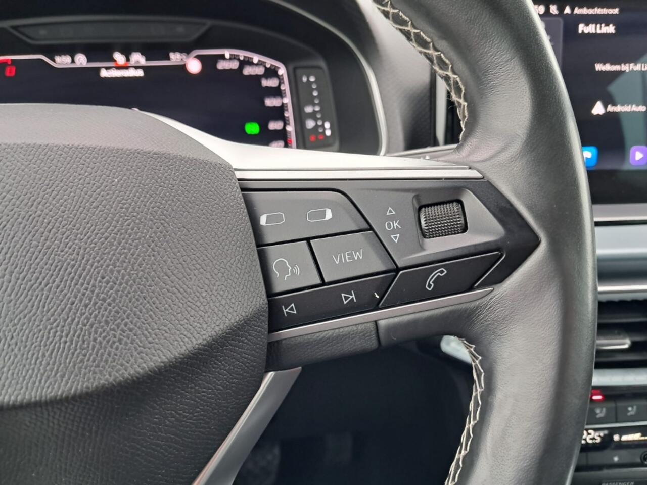 Seat Arona 1.0 TSI 110pk DSG Xperience | Side assist | Camera | 18 Inch