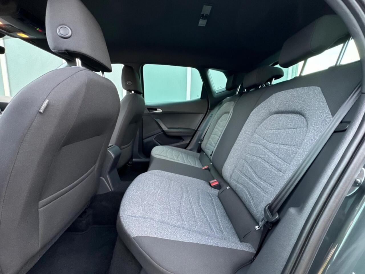 Seat Arona 1.0 TSI 110pk DSG Xperience | Side assist | Camera | 18 Inch