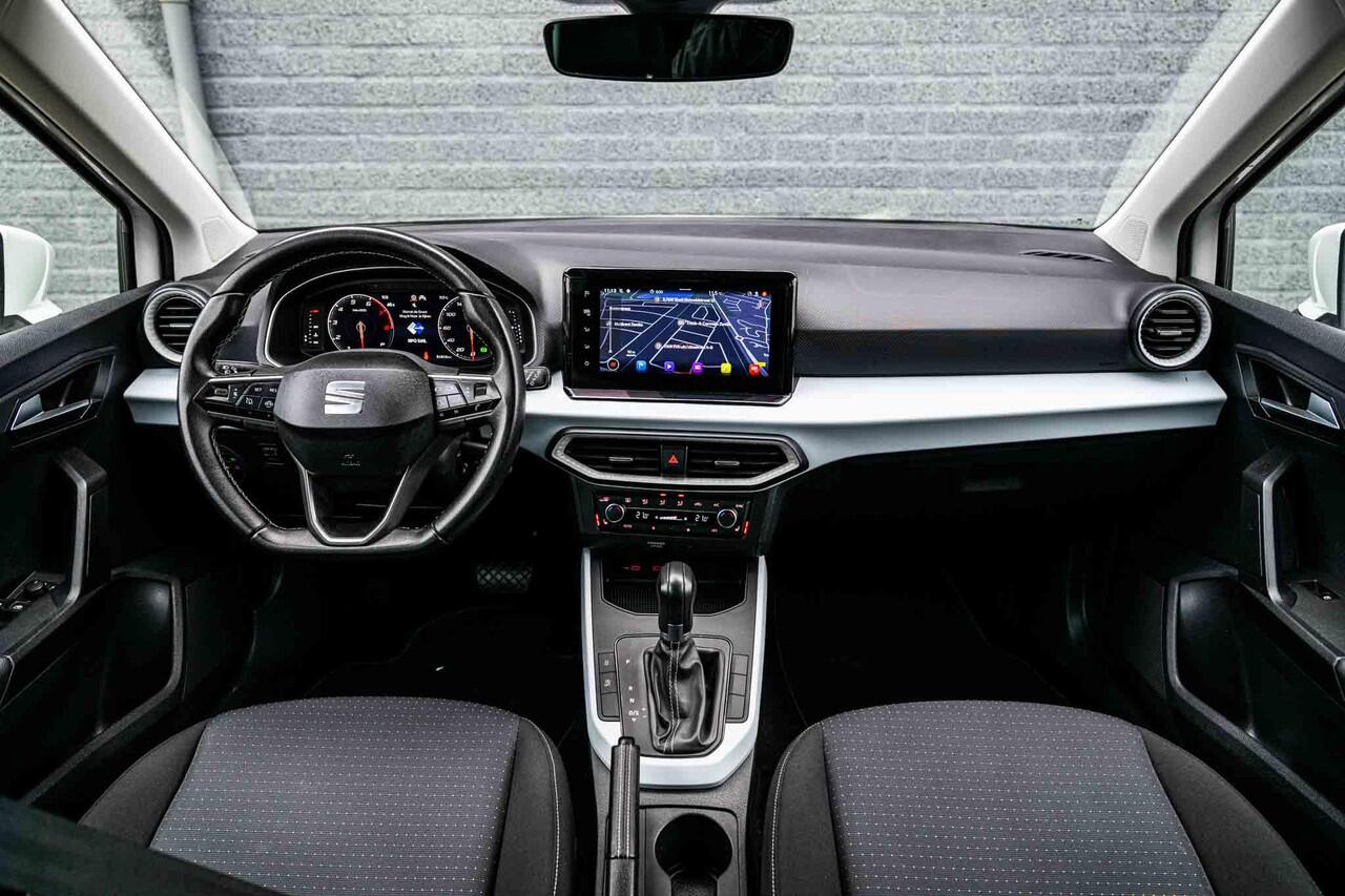 Seat Arona 1.0 TSi 110 pk DSG-7 Style Business Intense | Trekhaak | Stoelverwarming | Virtual Cockpit