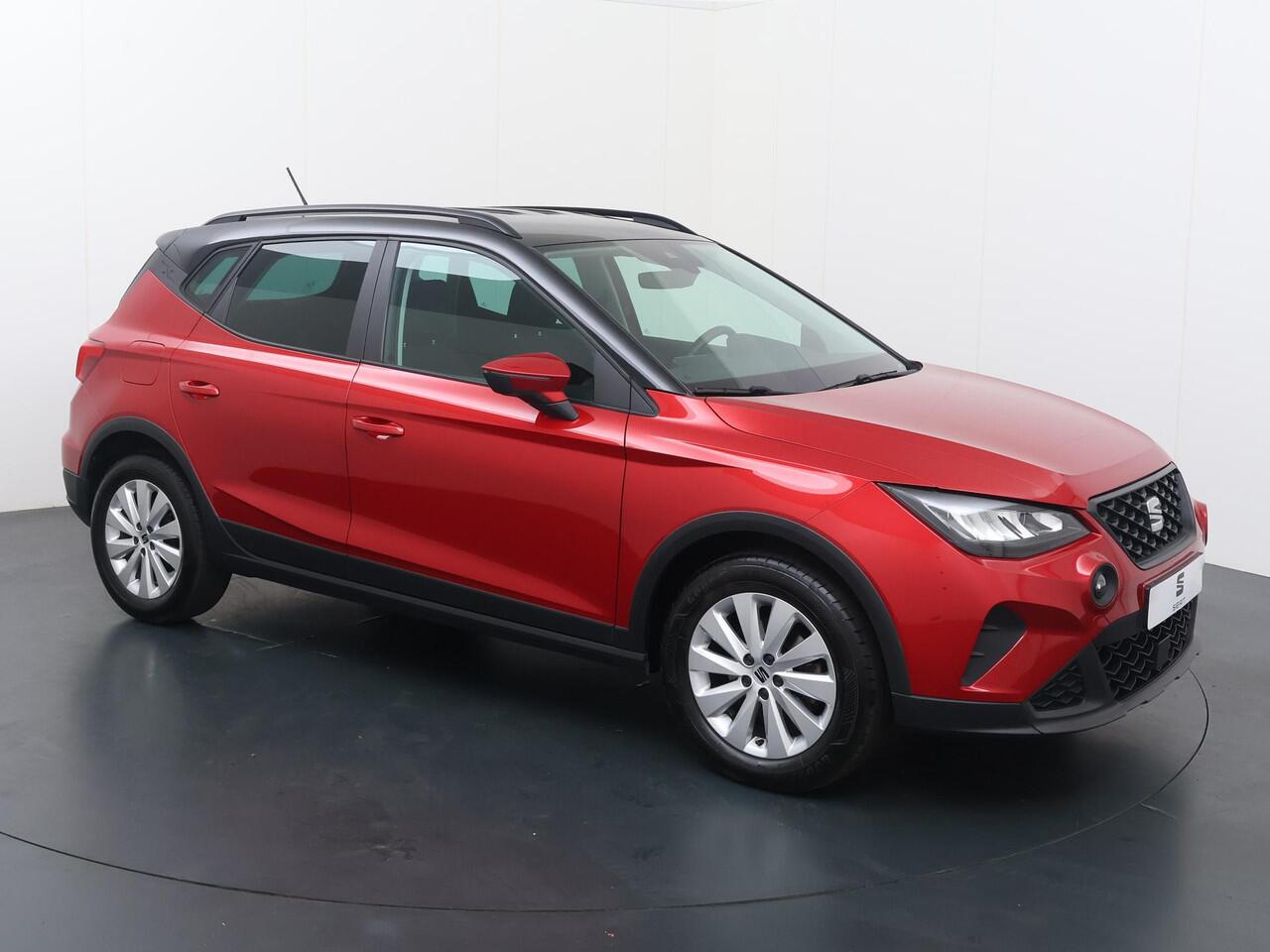 Seat Arona 1.0 TSI Style Business Intense | 95 PK | LED verlichting | Navigatiesysteem | Climate control |