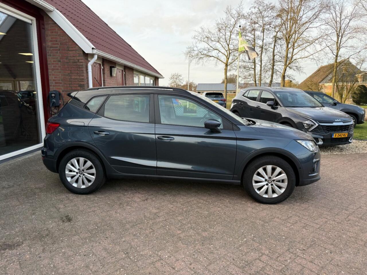 Seat Arona 1.0 TSI STYLE BUSINESS INTENSE SLECHTS 43.837 KM! AIRCO/TREKHAAK/CRUISE