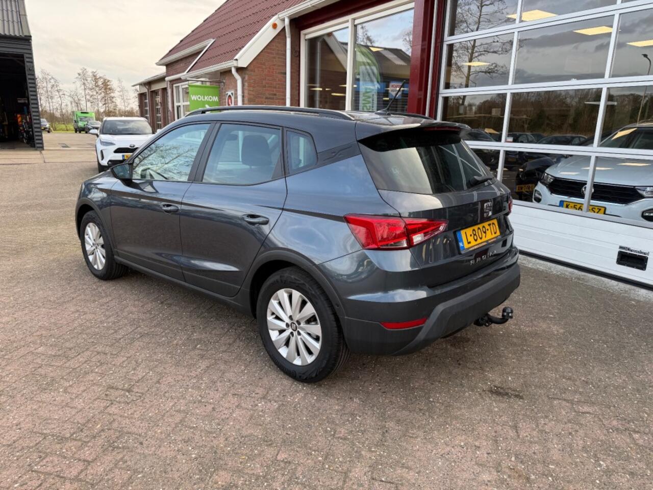 Seat Arona 1.0 TSI STYLE BUSINESS INTENSE SLECHTS 43.837 KM! AIRCO/TREKHAAK/CRUISE