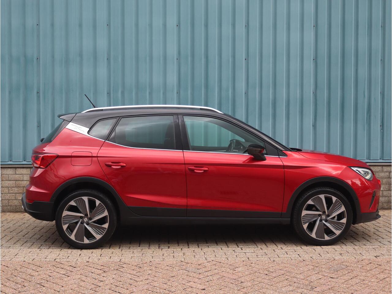 Seat Arona FR 1.0 TSI 110pk DSG AUTOMAAT | NAVI | CAMERA | VIRTUAL | BEATS AUDIO | 18 INCH |