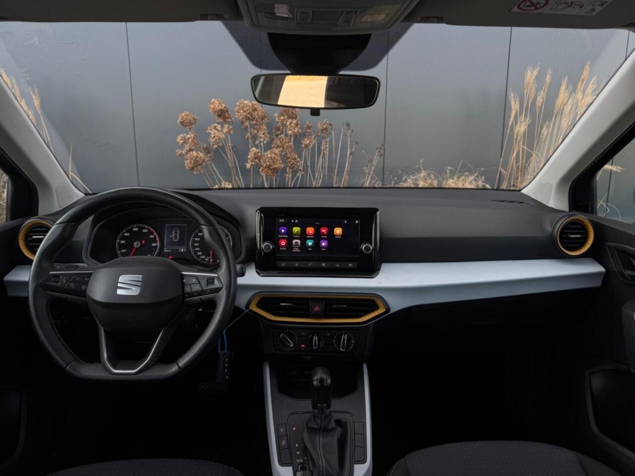 Seat Arona 1.0 TSI Style DSG APPLE CARPLAY PDC LED SPORTVELGEN