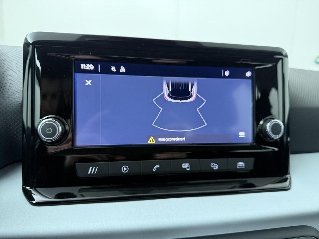 Seat Arona 1.0 TSI Style | 95 PK | Climate control | Cruise control | Apple Carplay/Android Auto |