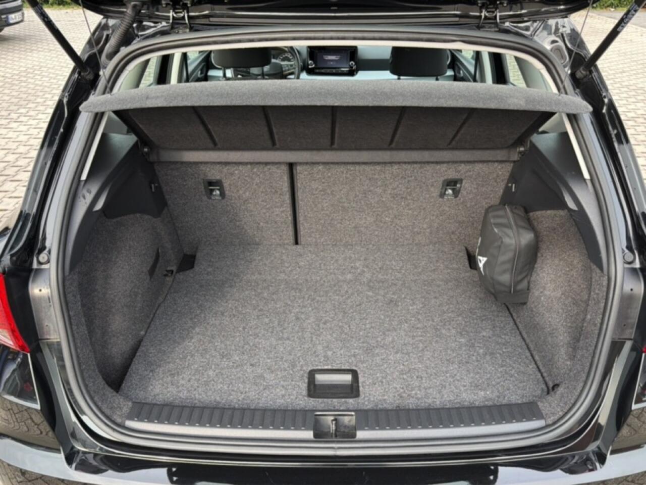 Seat Arona 1.0 TSI STYLE PDC/CRUISE/AIRCO/CARPLAY