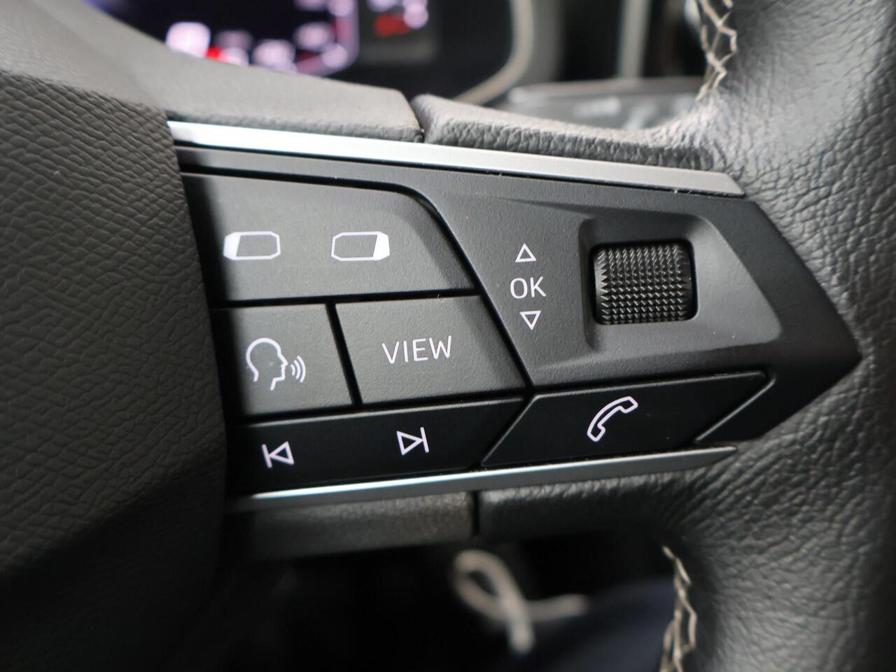 Seat Arona 1.0 TSI Style Business Connect | 95 PK | LED verlichting | Cruise control | Apple Carplay/Android Auto |