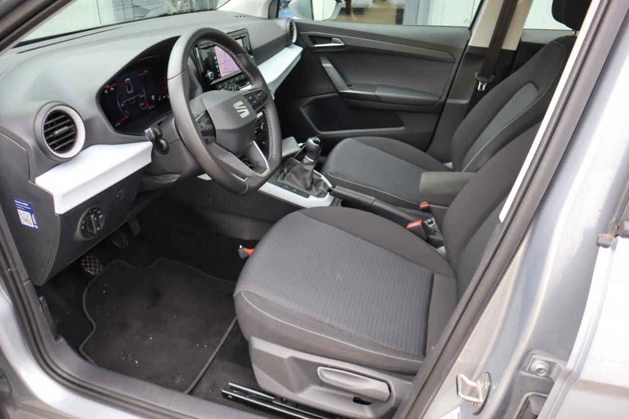 Seat Arona 1.0 TSI Style AllSeasons | Apple | AndroidAuto | Two-Tone