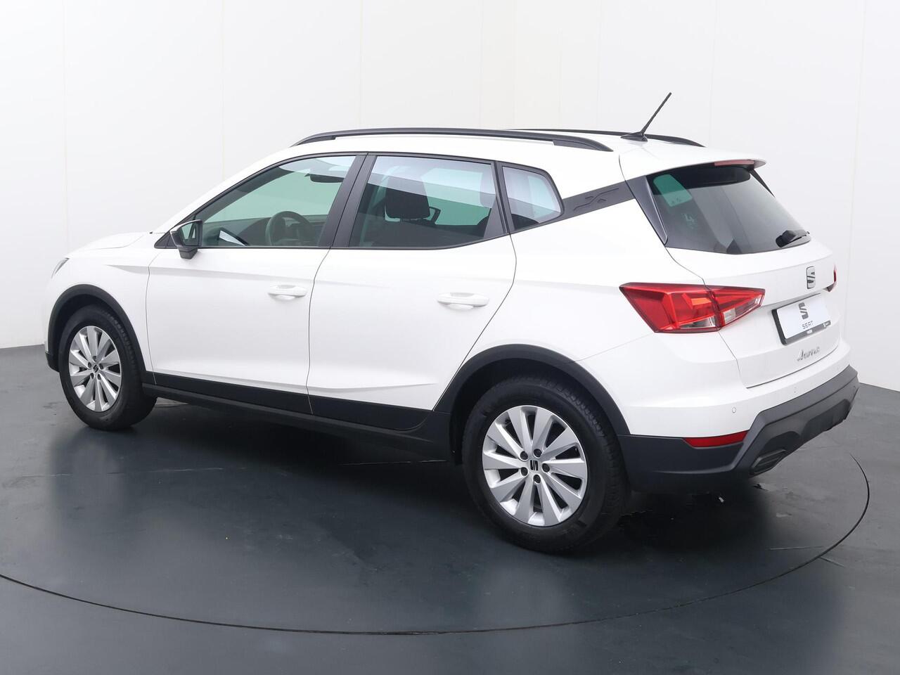 Seat Arona 1.0 TSI Style Business Connect | 95 PK | Climate control | Cruise control | Apple Carplay/Android Auto |