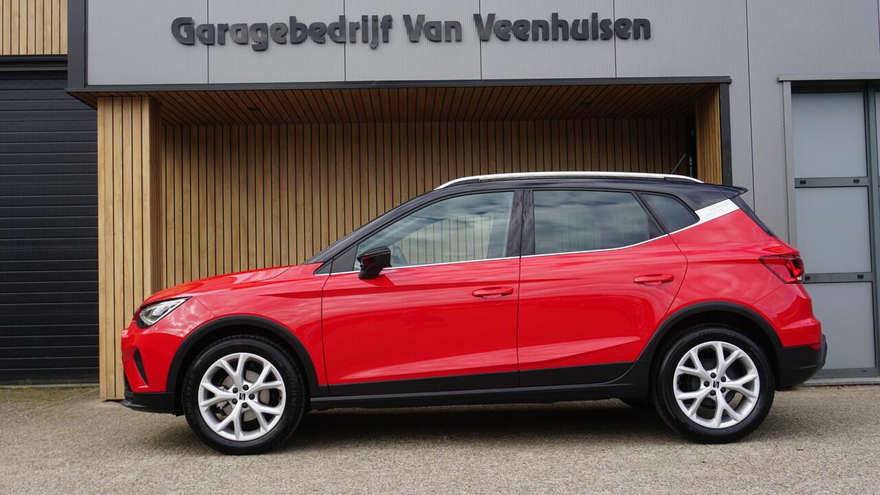 Seat Arona 1.0 TSI 95pk FR-Line Full LED App-Connect Virtual Cockpit Sfeerverlichting 17inch LM Clima *NL Auto* 10550km! 1e Eigenaar!