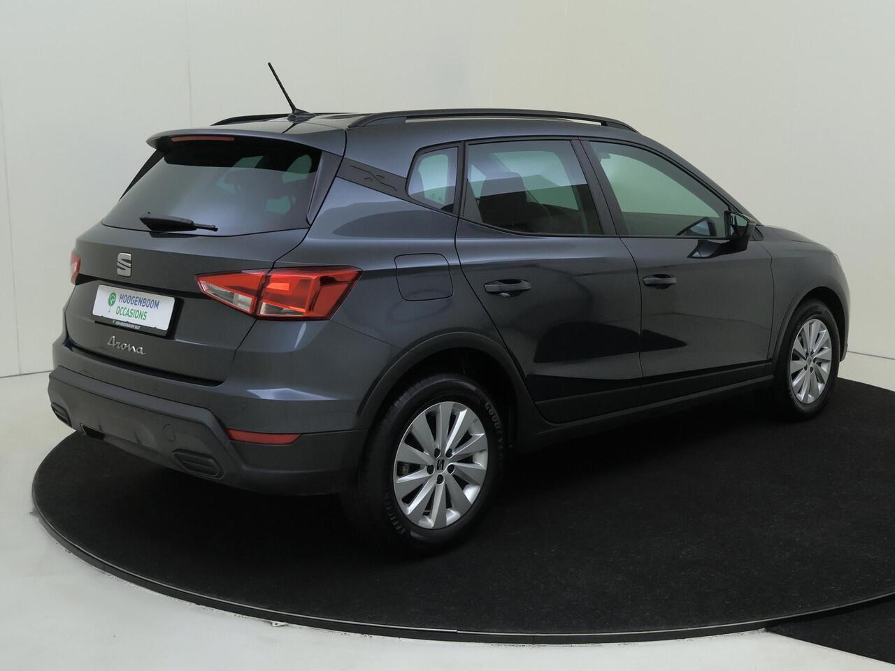 Seat Arona 1.0 TSI Style | Navigatie | Digital cockpit | Climate control | Cruise control | CarPlay | Elektrisch inklapbare buitenspiegels | Lane- en frontassist |