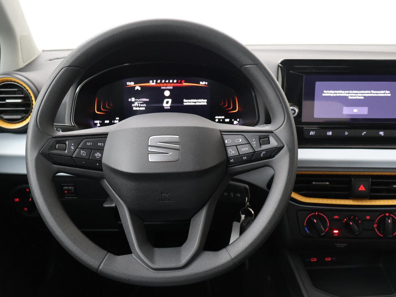 Seat Arona 1.0 EcoTSI Reference | 95 PK | Cruise control | Airco | Apple Carplay/Android Auto |