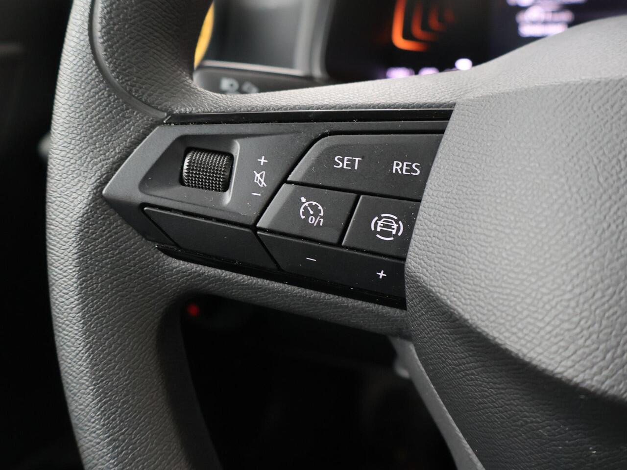 Seat Arona 1.0 EcoTSI Reference | 95 PK | Cruise control | Airco | Apple Carplay/Android Auto |