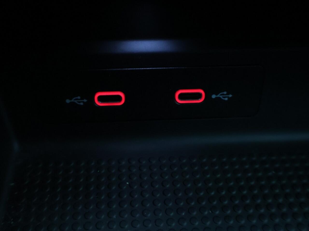 Seat Arona 1.0 TSI FR Business Connect Carplay Clima Virtual Cockpit