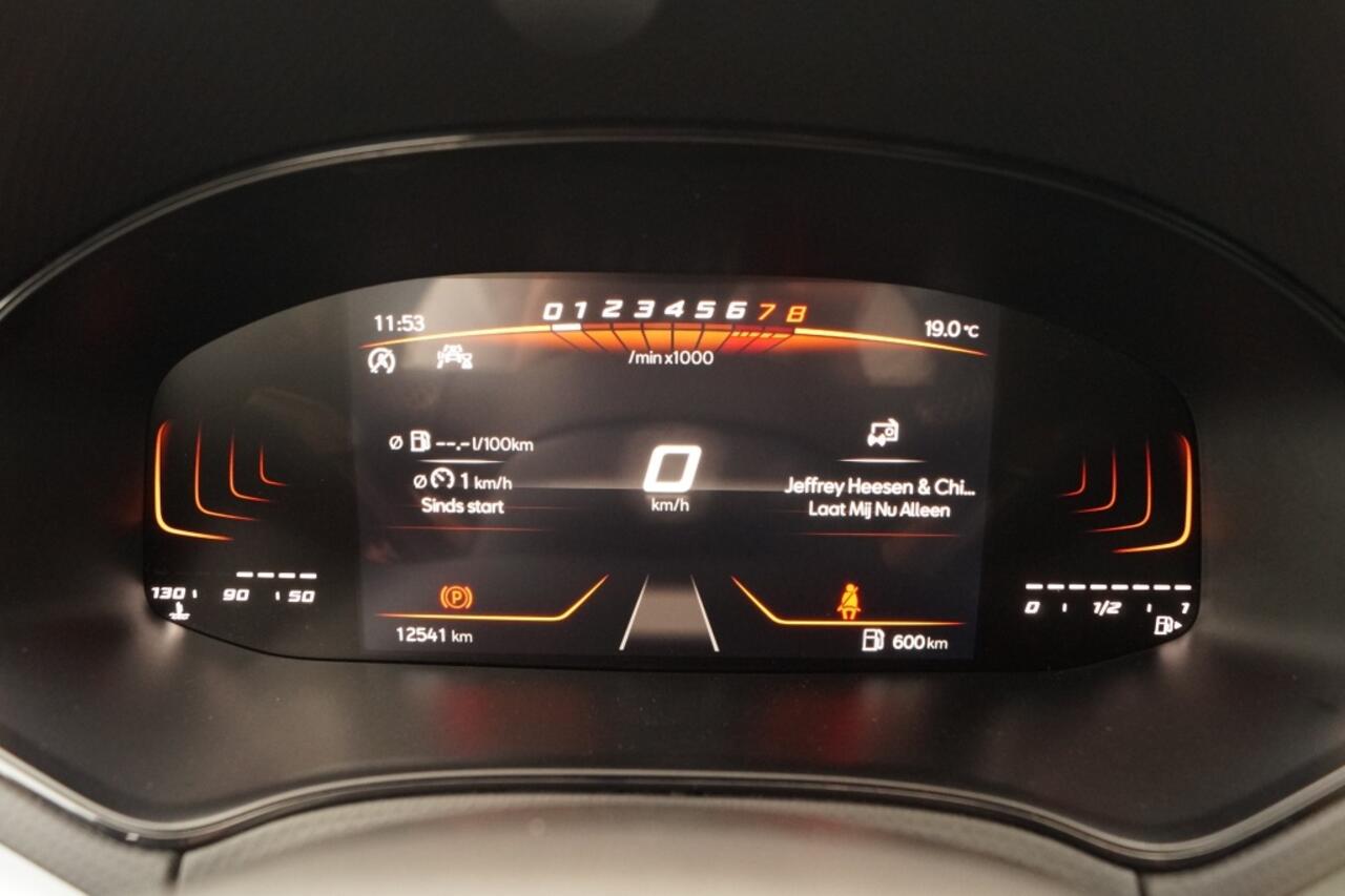 Seat Arona 1.0 TSI Style -NAVI-LED-DIGI-ECC-PDC-