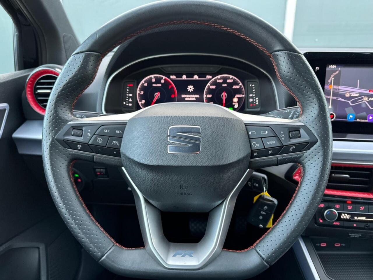 Seat Arona 1.5TSI 150pk DSG FR | ACC | Navi | Camera | carplay | Climate