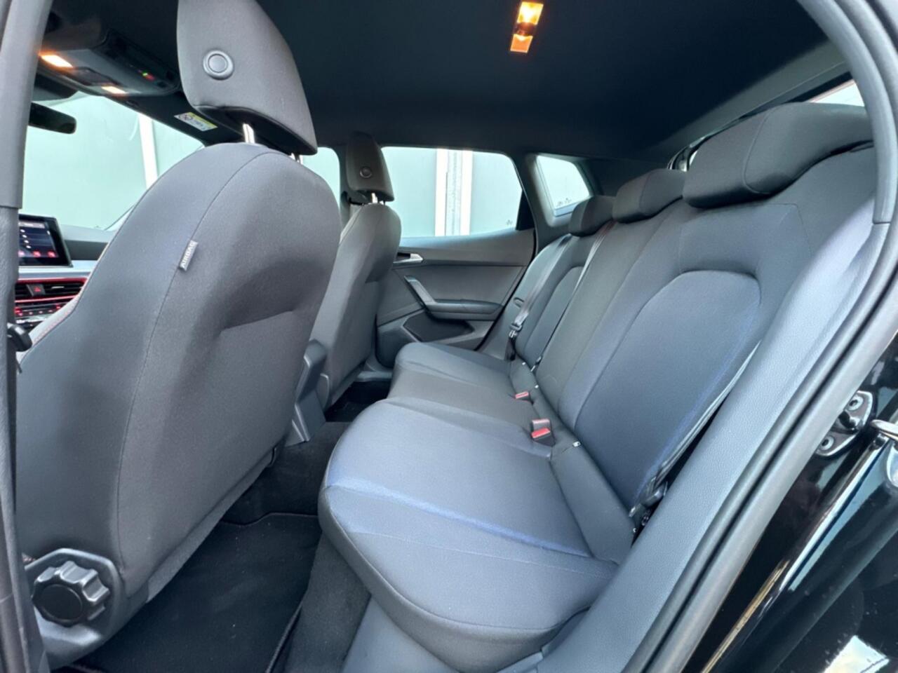 Seat Arona 1.5TSI 150pk DSG FR | ACC | Navi | Camera | carplay | Climate