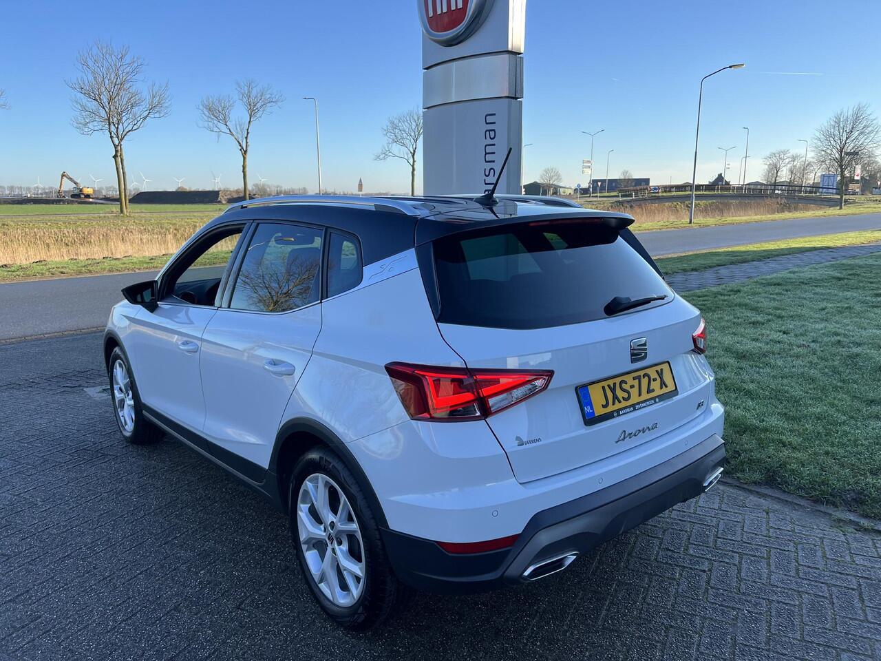 Seat Arona 1.0 TSI FR | LED | Adaptive cruise | Carplay | Climate control | Virtual cockpit