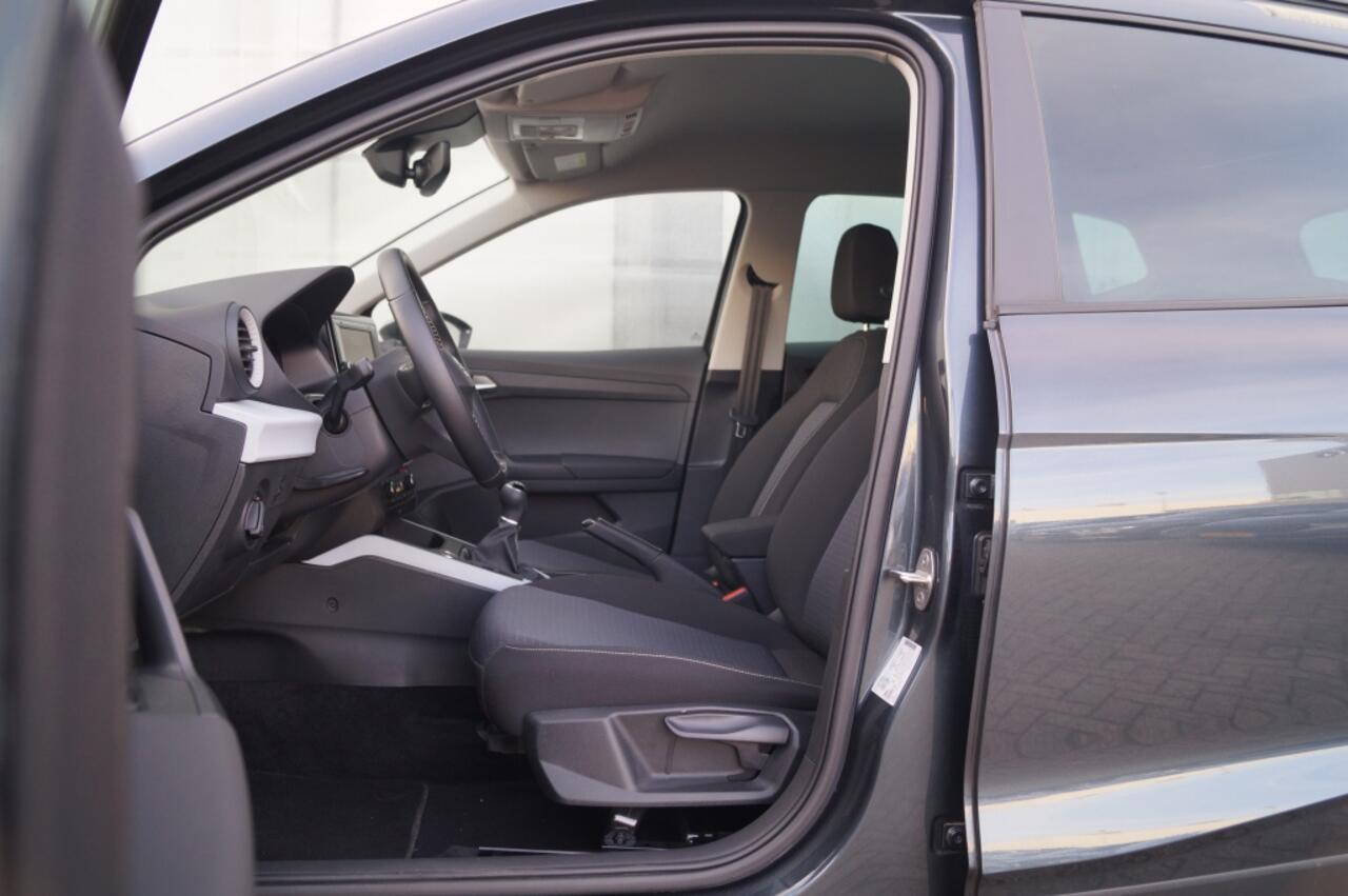 Seat Arona 1.0 TSI Style -NAVI-ECC-DIGI-CAM-PDC-