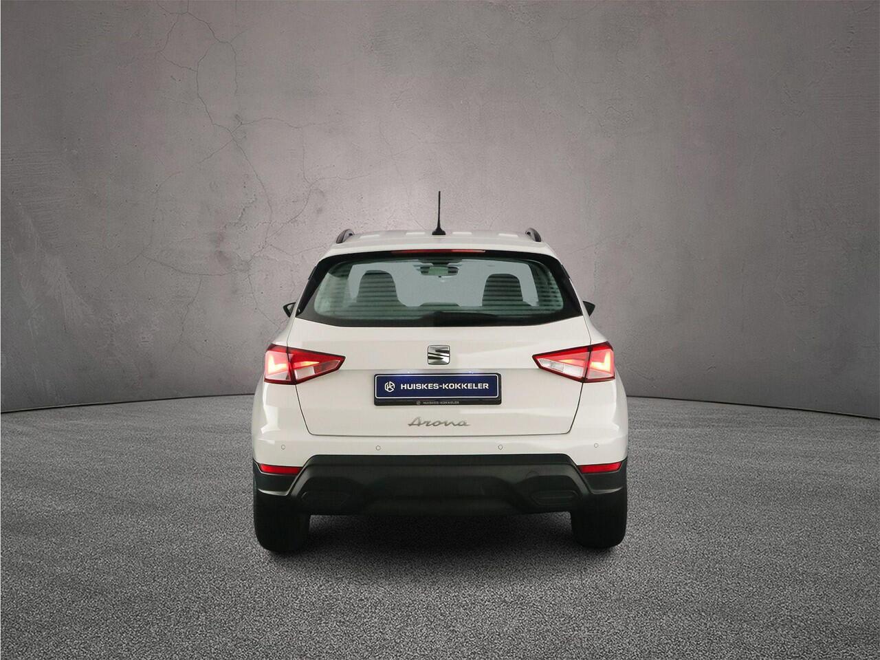 Seat Arona Reference 1.0 TSI 95pk Cruise control, App connect, LED koplampen, Parkeersensor achter, Airco, DAB, Radio, Bluetooth