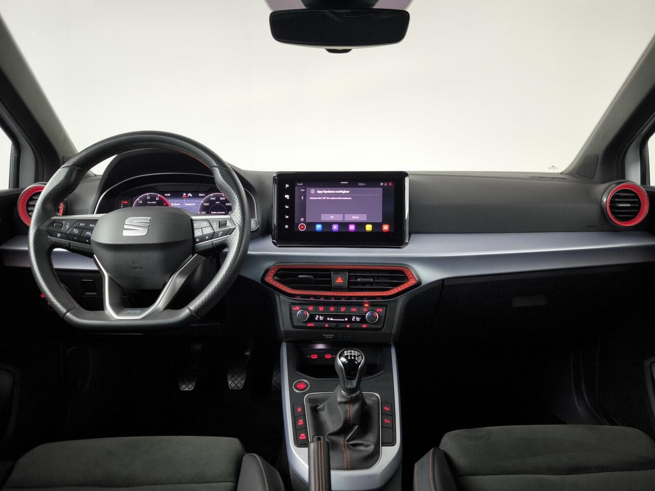 Seat Arona 1.0 EcoTSI Style Business Connect | Camera | Adaptieve cruise | Navigatie | AppleCarplay AndroidAuto | 17"lichtmetaal |