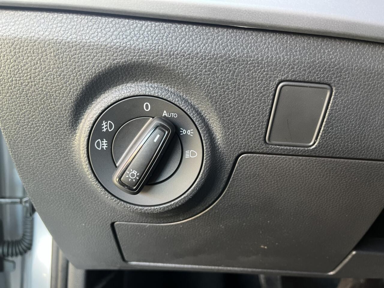Seat Arona 1.0 EcoTSI FR Business Connect | Adapt. Cruise Control | Carplay