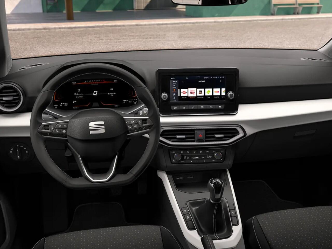 Seat Arona 1.0 EcoTSI Style 95 PK l Safe & Drive Pack M l 17" Dynamic Velgen