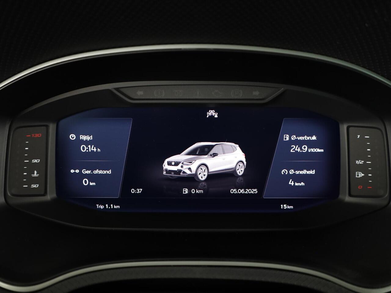 Seat Arona FR Business Connect 1.0 TSI 95 pk 5 versn. Hand | Black pack | Adaptive Cruise | Parkeercamera | |18 inch | Stoelverwarming | Carplay