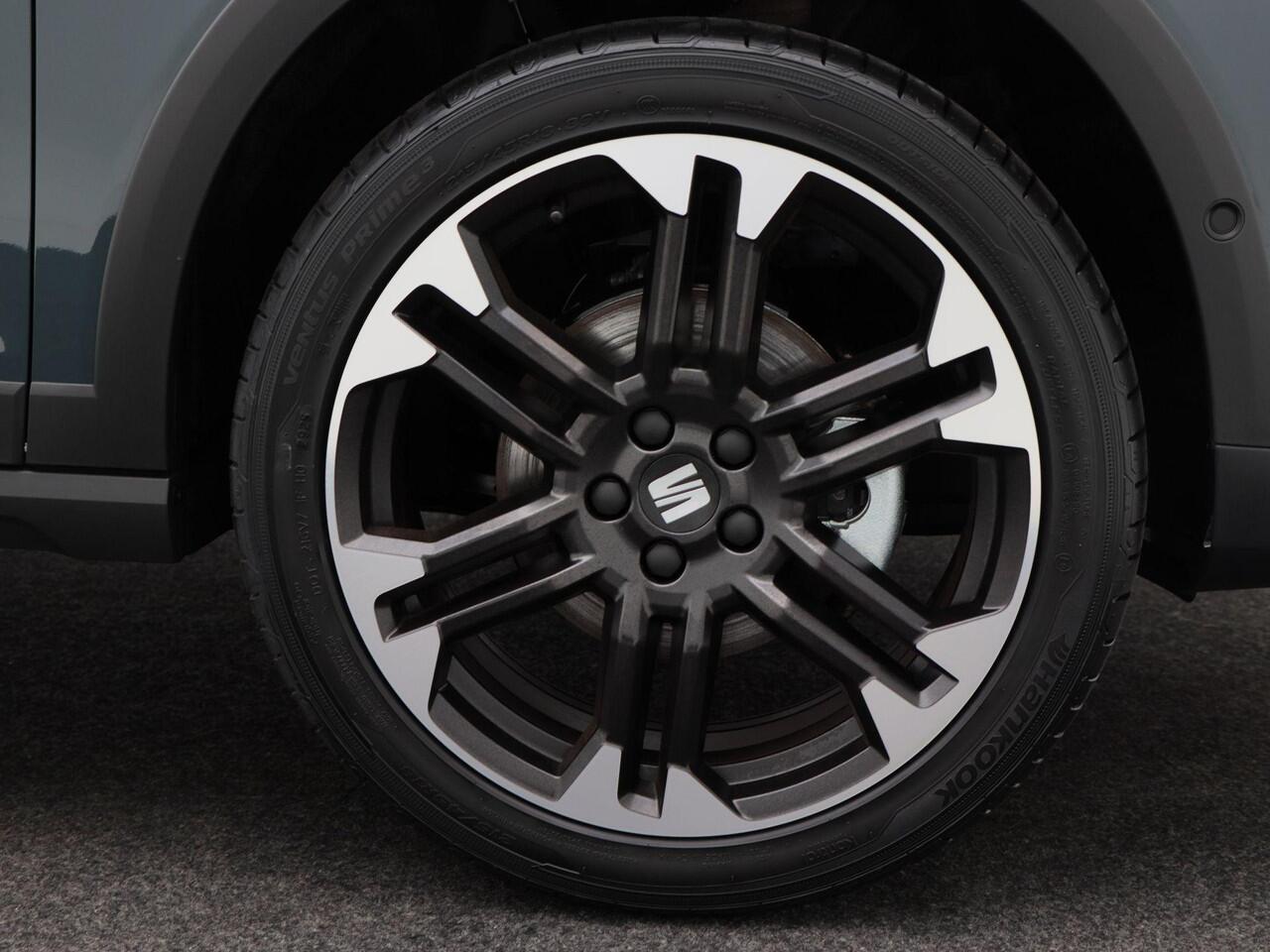 Seat Arona FR Business Connect 1.0 TSI 95 PK | Stoelverwarming | Achteruitrijcamera | Adaptive cruise control