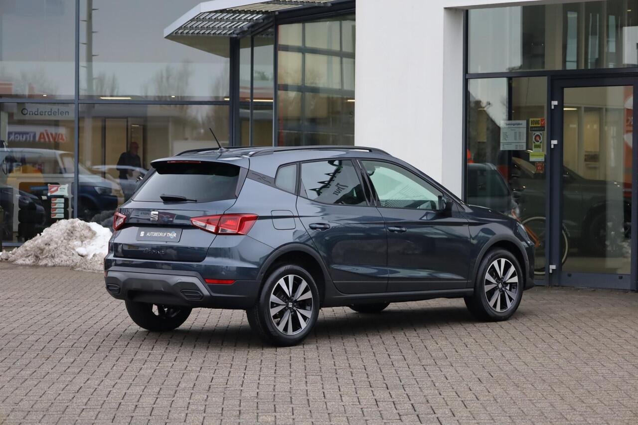 Seat Arona 1.0 EcoTSI Style Business Connect 115PK / 85kW DSG, LED koplampen, parkeersensoren voor en achter (pdc), achteruitrijcamera (rear view), Safe & Driving Pack M (adaptive cruise control, multi-collision brake, grootlichtassistent), 17" 'Dynamic Machined' LM